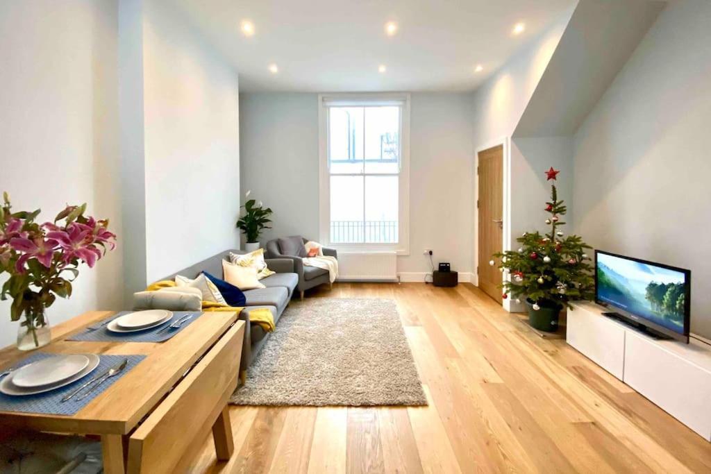 2Bdr Modern Apartment In Hammersmith West Лондон Экстерьер фото